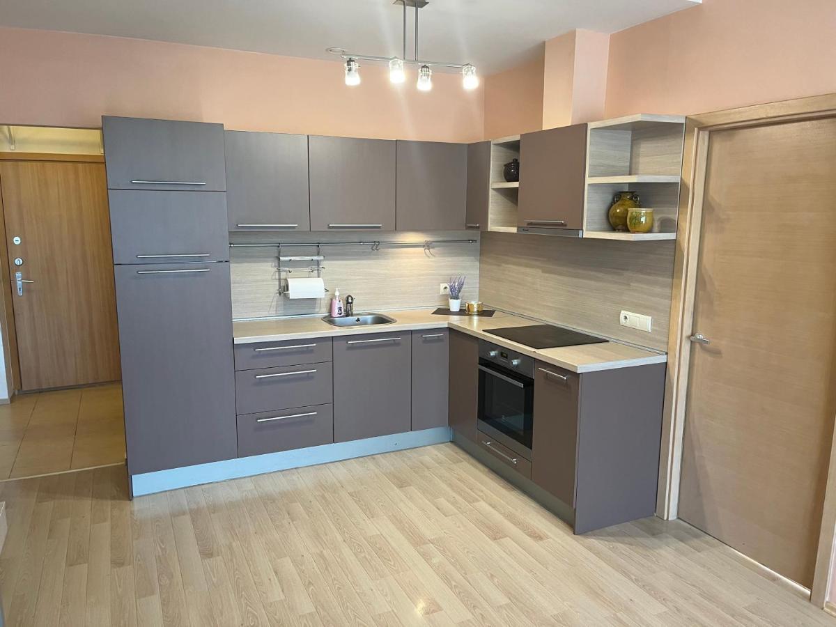 Lovely Apartments In Imanta With Free Parking Ρίγα Εξωτερικό φωτογραφία