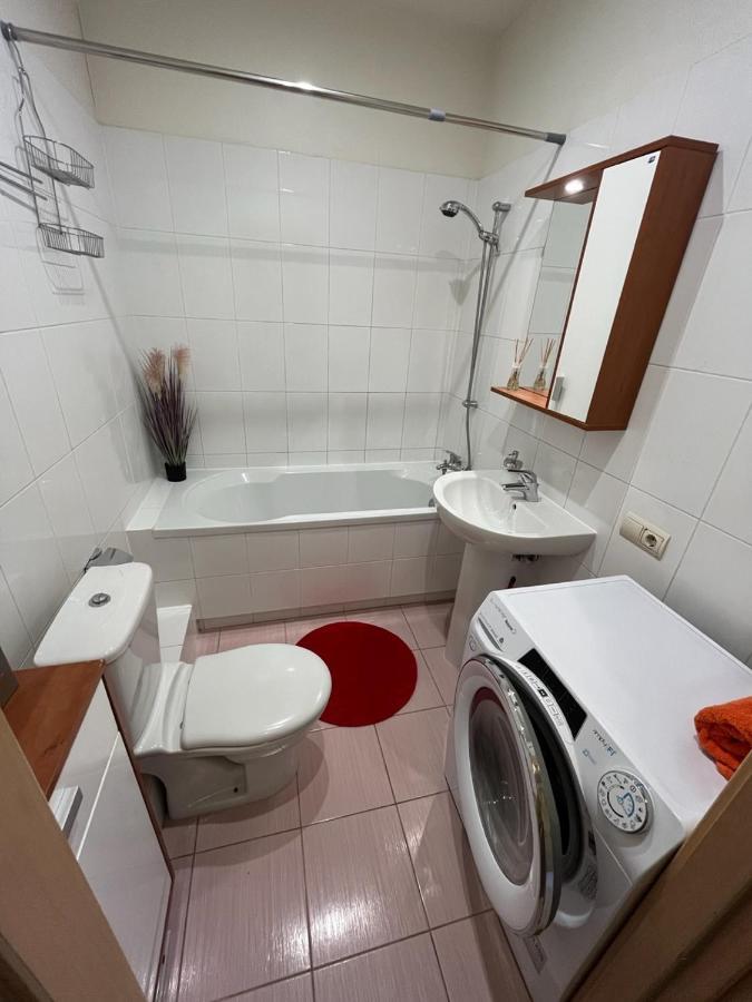 Lovely Apartments In Imanta With Free Parking Ρίγα Εξωτερικό φωτογραφία
